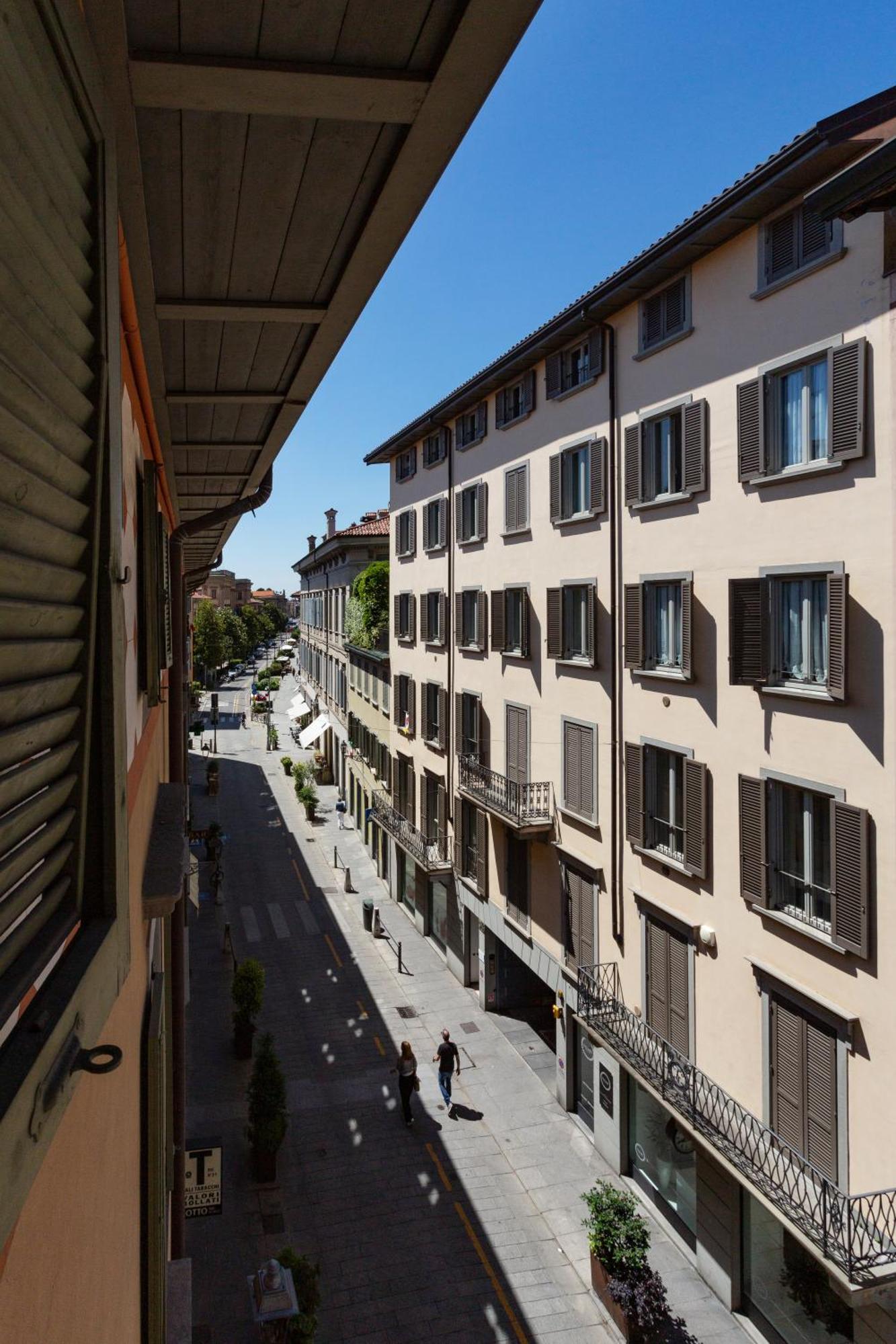 Apartment La Castellana *